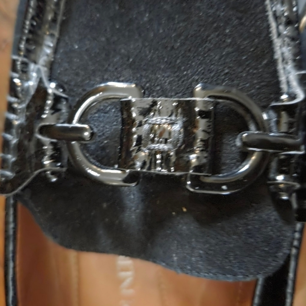 Donald Pliner 7M Black Suede & Patent Leather Lug Sole Loafers Gunmetal Horsebit - Picture 11 of 11